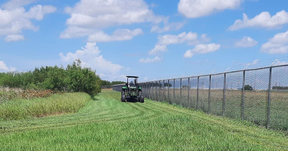 Industrial Groundskeeping Service gallery